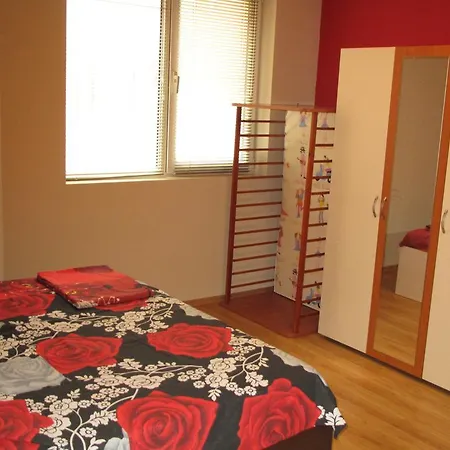 Apartment Fears Baket Bilyana